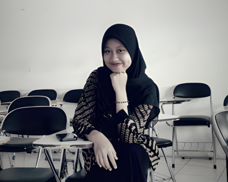 Flora Intan Puspa N. (Alumni 2025) MPI UIN Surakarta