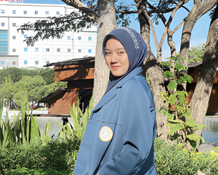 Nisrina Azka Zahira (Alumni 2025) Fisika UNAIR